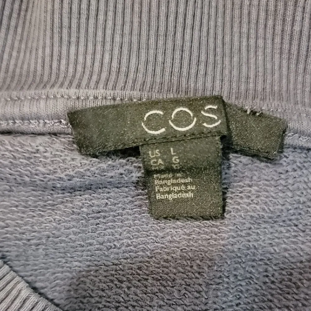 COS in Slate Crewneck Sweater Blue Size US L Quiet Luxury